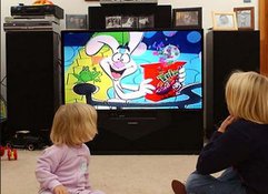 Лишний час просмотра ТВ сокращает сон ребенка на 7 минут. 10006.jpeg