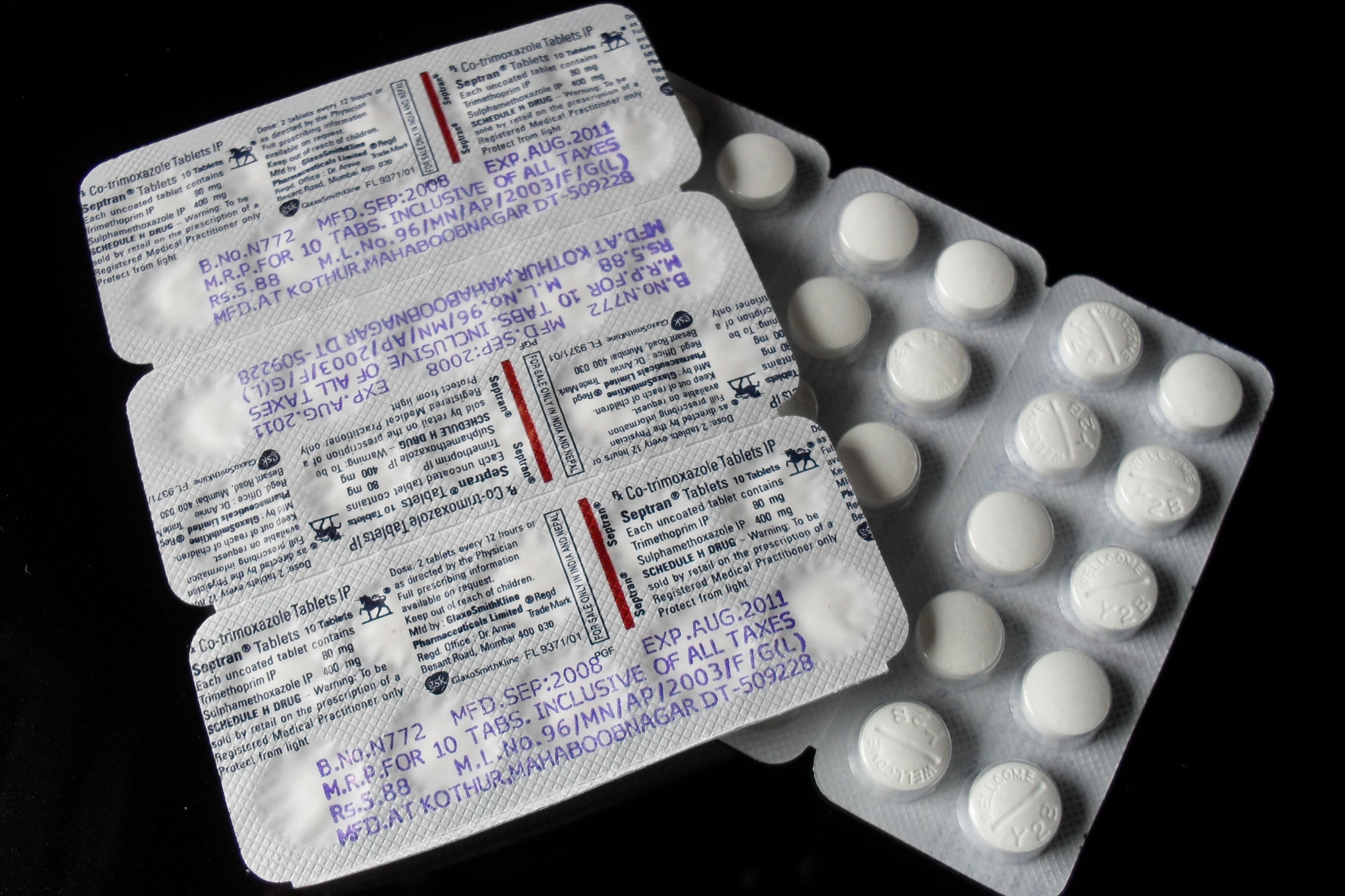 Спасают при многолетних хронических болях: врач может прописать антидепрессанты