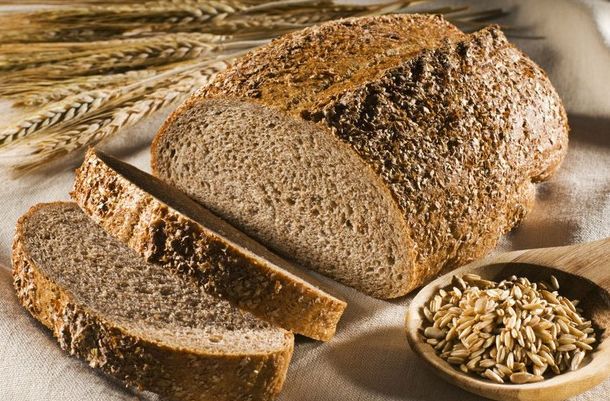 Риск преждевременной смерти вам не грозит, если вы едите хлеб из цельного зерна. хлеб