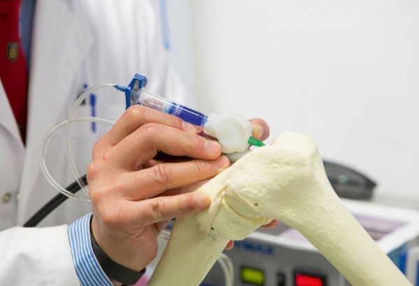 Российские ученые создали идентичный человеческой кости имплант. 17429.jpeg