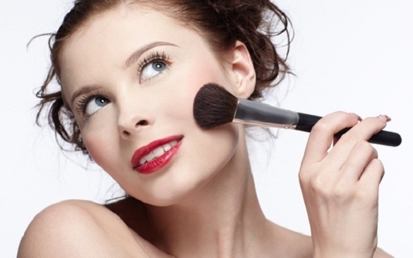 Как правильно выбрать кисточки для макияжа? Советы визажиста