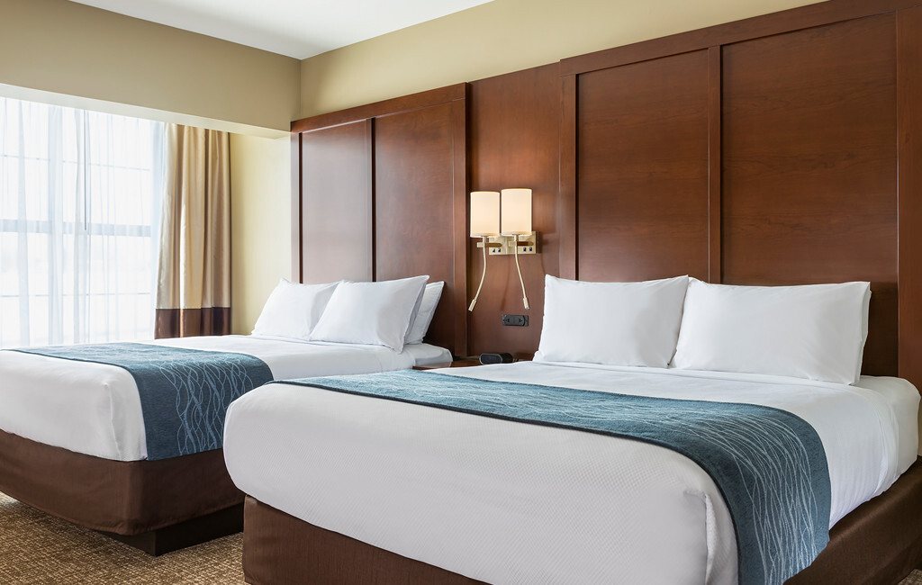 Лучше спать на спине: сон на боку приводит к раннему образованию морщин