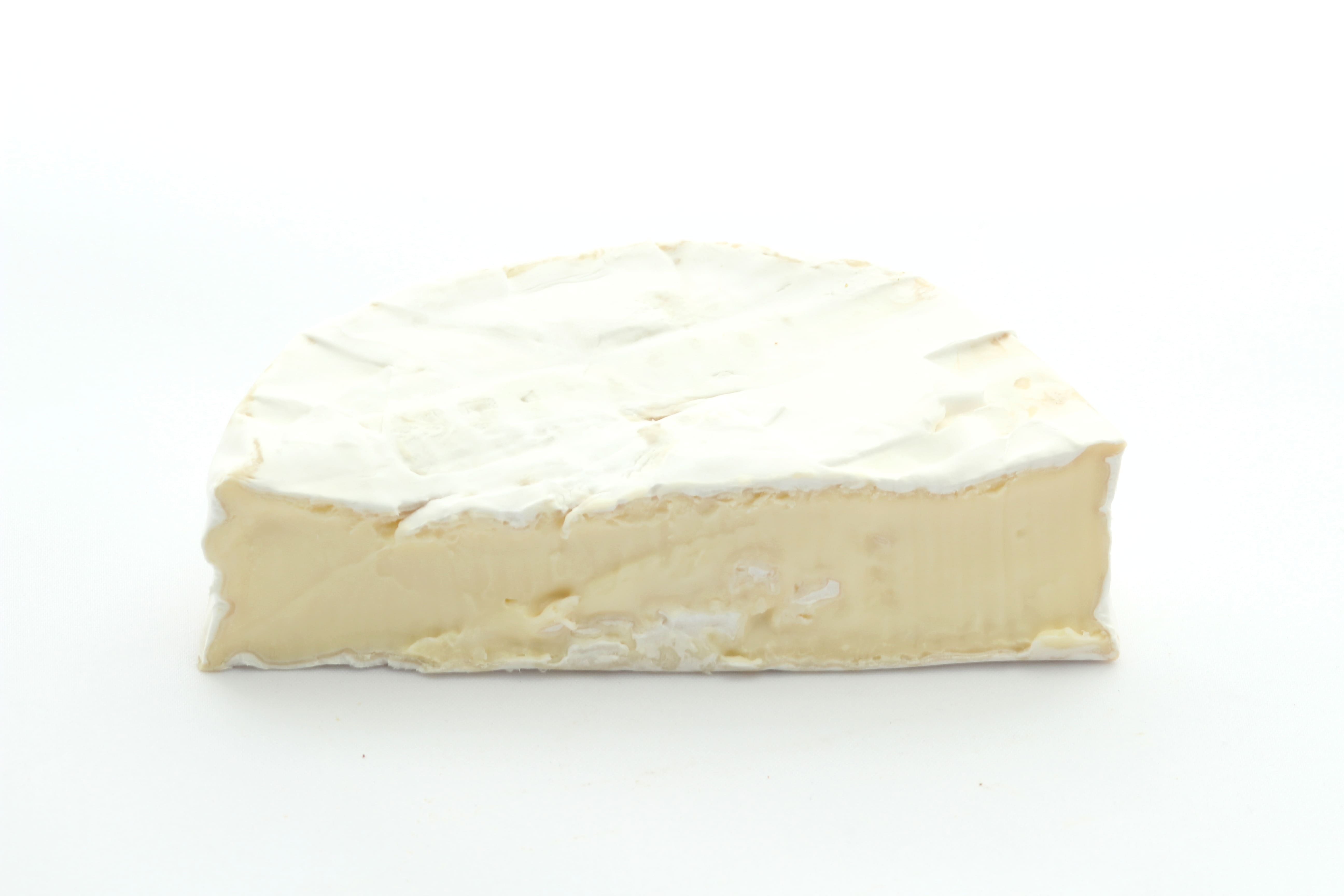 Сыр, который нельзя есть беременным и кормящим: камамбер опасен листериями