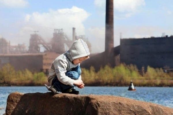 ВОЗ: 93% детей мира дышать грязным воздухом. 16703.jpeg