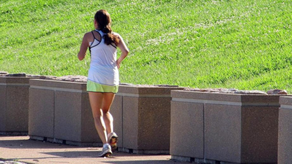 Женщина пробежала пять километров и осталась без ноги. медицина, здоровье, врач, забег, женщина, нога, инфекция, Великобритания