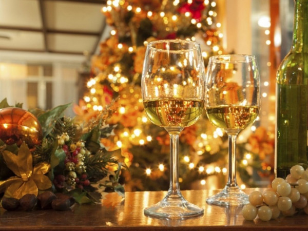 Врачи рассказали, как «правильно» пить алкоголь в новогодние праздники. 16756.jpeg