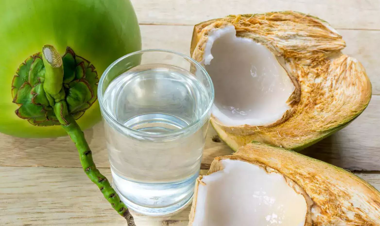 4 преимущества кокосовой воды для снижения веса