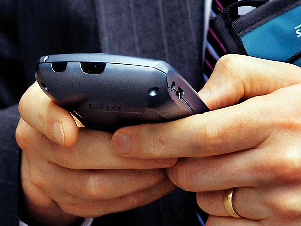 Ученые выяснили, есть ли связь онкологии с мобильными телефонами. Ученые выяснили, есть ли связь онкологии с мобильными телефонами