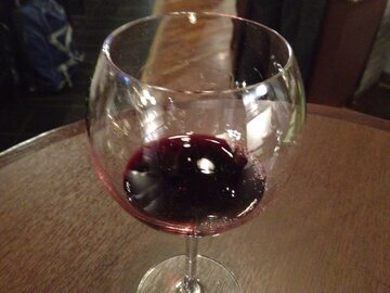 Терапевт Гупта: алкоголь вызывает похмельную тревогу