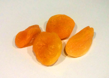 Диетолог Суаз: калий в кураге снижает давление