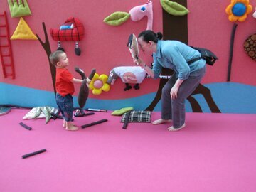 Врач Крымцева: в игровых комнатах есть риск заражения чесоткой и корью