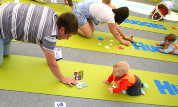 Филатов: дети часто падают вниз головой
