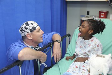 Врачи: симптомы кори очень похожи на простуду в начале болезни