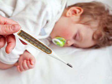 Как быстро сбить температуру у ребенка