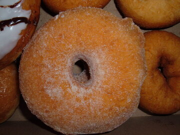 Врач Овчарова: избыток сладкого вызывает высыпания на голове