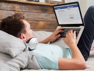 Неврологи: избыточное использование социальных сетей меняет работу мозга