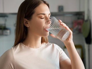 Почему нужно пить теплую воду каждый день