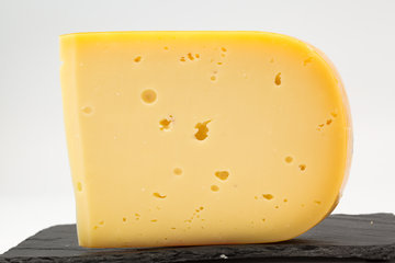 Микробиолог Рогов: адыгейский сыр наименее жирный