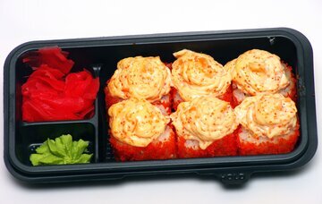 Диетолог Русакова: роллами легко отравиться