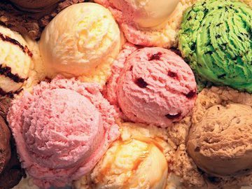 Диетолог Снегирева рассказала, как выбрать правильное мороженое