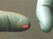 Электронные датчики научились имплантировать в тело