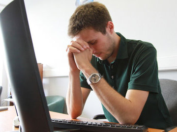 Эксперты: почему москвичи не высыпаются