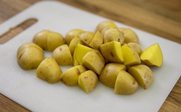 Диетолог Редина: запеченная и вареная картошка не мешает похудению