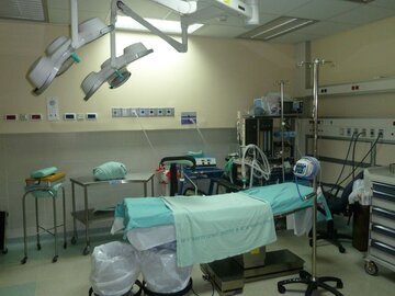 Врач Снигирь: современные импланты не требуют замены