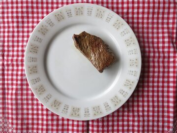 Врач Вялов: 100 и 200 грамм мяса перевариваются одинаково