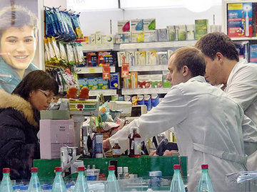 Топ-15 препаратов, которые россияне покупают в аптеке