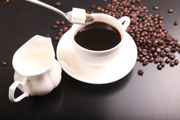 Диетолог: похудеть с помощью кофе не получится