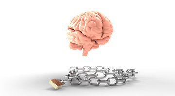 Врач Малышева: заподозрить деменцию можно по нарушению речи