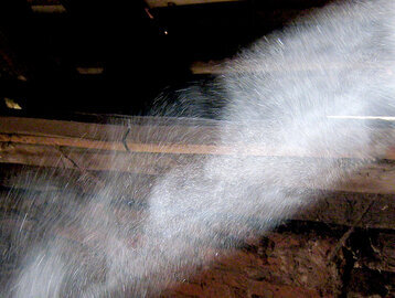 Профессор Смолкин: бытовая пыль обостряет астму