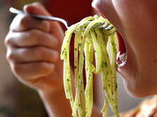 Макароны портят не только женскую фигуру, но и сердце