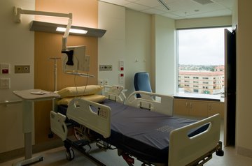 Врач Альфонси: при раке рана не заживает в течение 2 недель