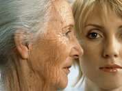 Почему кто-то стареет быстрее других, а кто-то остается молодым?