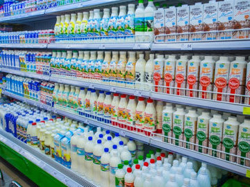 Росконтроль выявил опасные марки молока