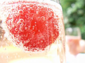 Врач Поттер: алкоголь после 40 лет усилит симптомы менопаузы