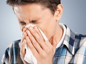 Врачи РФ объяснили, можно ли избавиться навсегда от аллергии