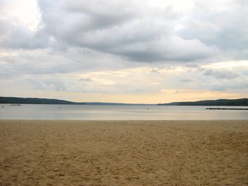 Врач Саркисян: купание в холодной воде грозит инфарктом