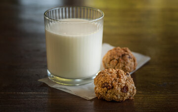 Биолог Лялина: молоко полезно для памяти