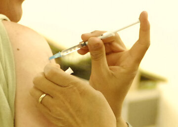 Терапевт Немова: гепатит передается через еду и посуду