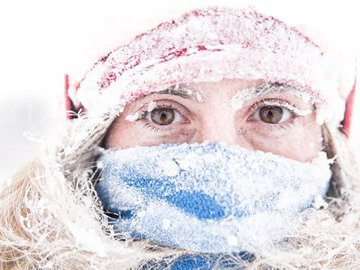 Как ухаживать за кожей лица в зимний период
