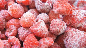 Cookist: от замороженных фруктов можно подхватить гепатит А