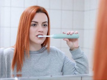 Электрическая зубная щетка: Преимущества и распространенные ошибки при использовании