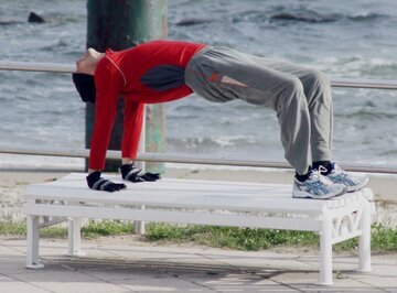 Терапевт Батищева: зарядка утром дарит бодрость зимой