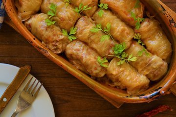 Малышева: сарма из капусты и мяса улучшает пищеварение