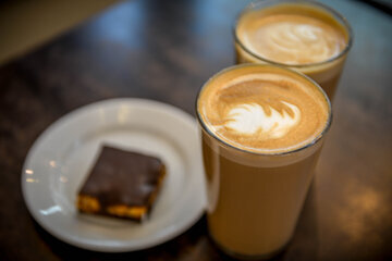 Дерматолог Хаушманд: сладости ускорят образование морщин