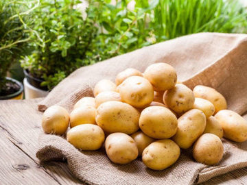 Стоматологи: картофель может "убить" зубы