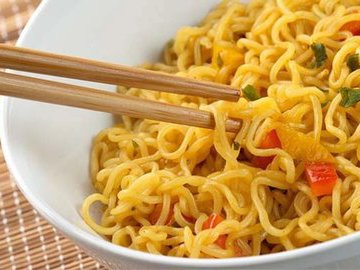 Употребление лапши быстрого приготовления может привести к диабету